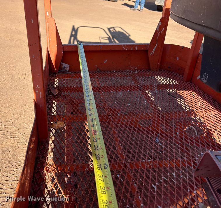 image for item EF6216 2012 JLG E300AJ boom lift