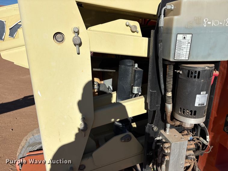 image for item EF6216 2012 JLG E300AJ boom lift