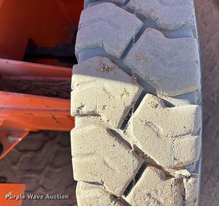 image for item EF6216 2012 JLG E300AJ boom lift