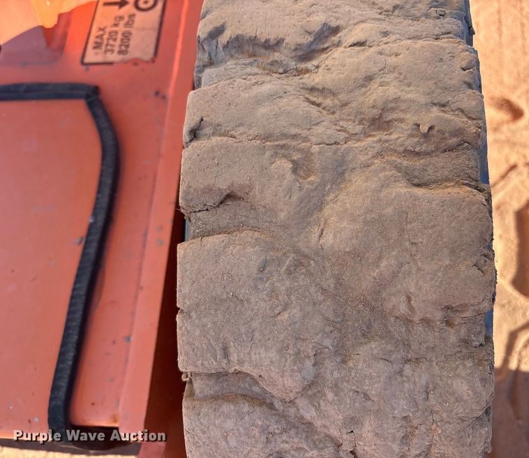 image for item EF6216 2012 JLG E300AJ boom lift