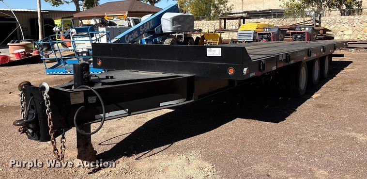 image for item EF6217 2006 Load king 253 TT tilt deck equipment trailer