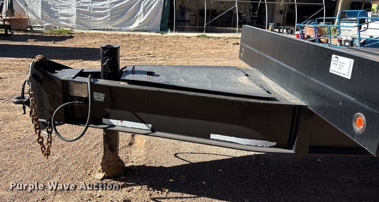 image for item EF6217 2006 Load king 253 TT tilt deck equipment trailer