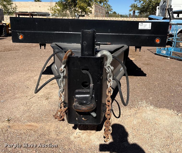 image for item EF6217 2006 Load king 253 TT tilt deck equipment trailer