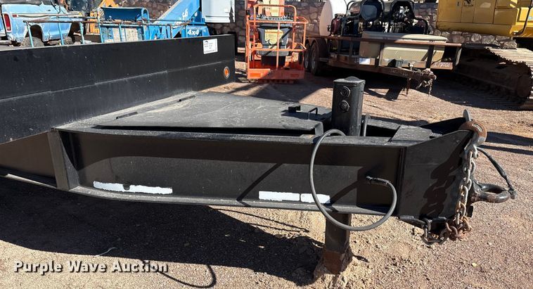 image for item EF6217 2006 Load king 253 TT tilt deck equipment trailer