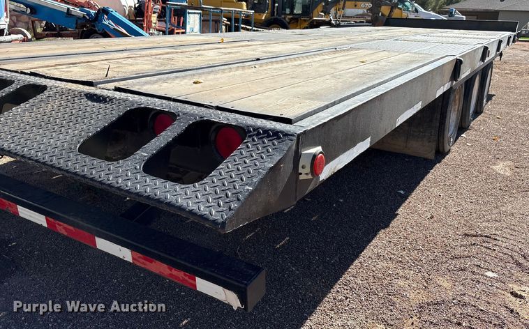 image for item EF6217 2006 Load king 253 TT tilt deck equipment trailer