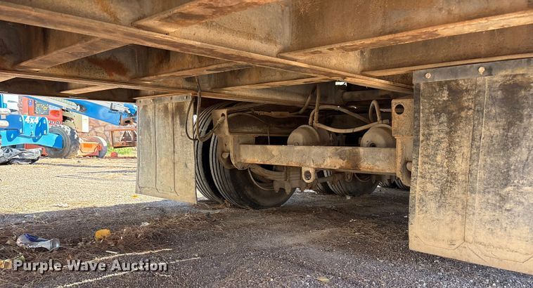 image for item EF6217 2006 Load king 253 TT tilt deck equipment trailer