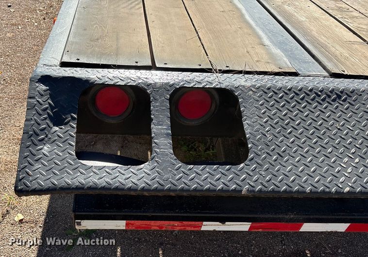 image for item EF6217 2006 Load king 253 TT tilt deck equipment trailer