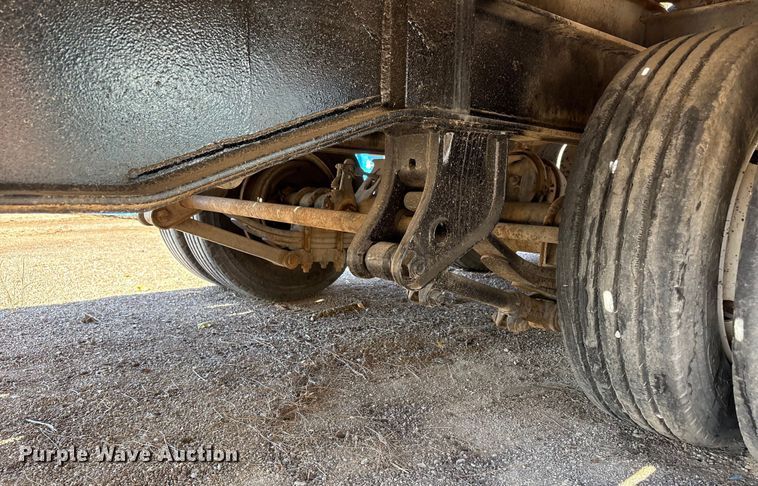 image for item EF6217 2006 Load king 253 TT tilt deck equipment trailer