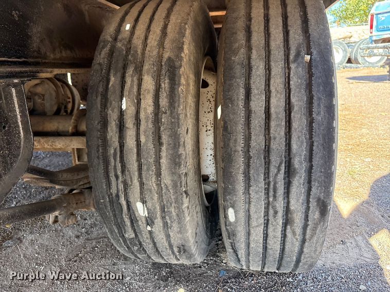 image for item EF6217 2006 Load king 253 TT tilt deck equipment trailer