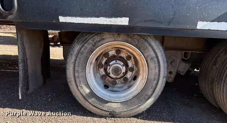 image for item EF6217 2006 Load king 253 TT tilt deck equipment trailer