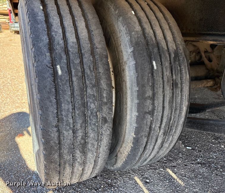 image for item EF6217 2006 Load king 253 TT tilt deck equipment trailer