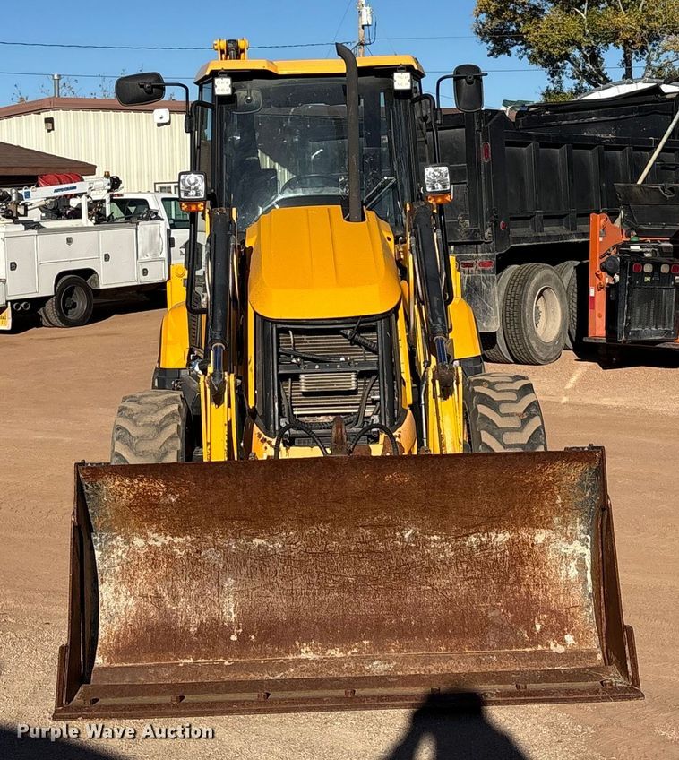 image for item EF6219 2016 JCB 3CX 12L4WS backhoe