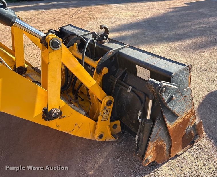image for item EF6219 2016 JCB 3CX 12L4WS backhoe