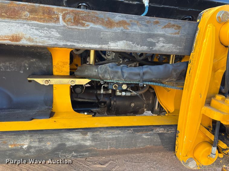 image for item EF6219 2016 JCB 3CX 12L4WS backhoe