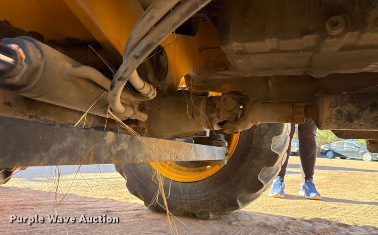 image for item EF6219 2016 JCB 3CX 12L4WS backhoe