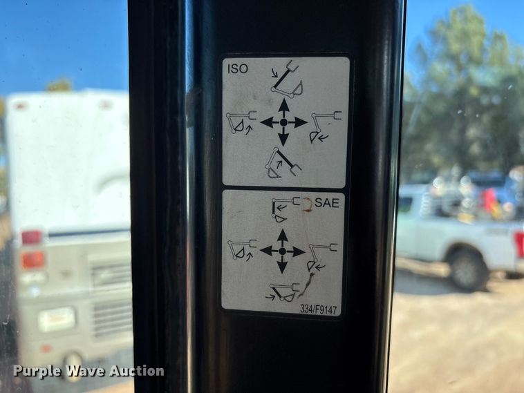 image for item EF6219 2016 JCB 3CX 12L4WS backhoe