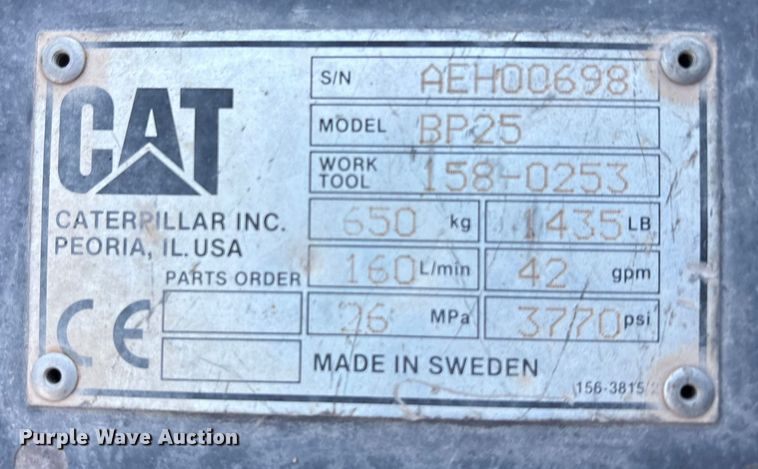 image for item EF6226 Caterpillar BP25 wheel loader sweeper attachment