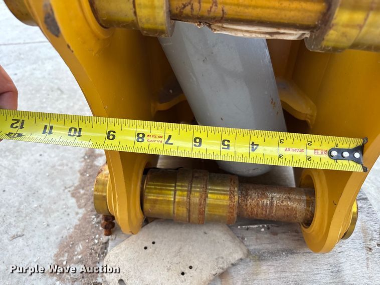 image for item EF6229 2024 Trojan TH50 breaker