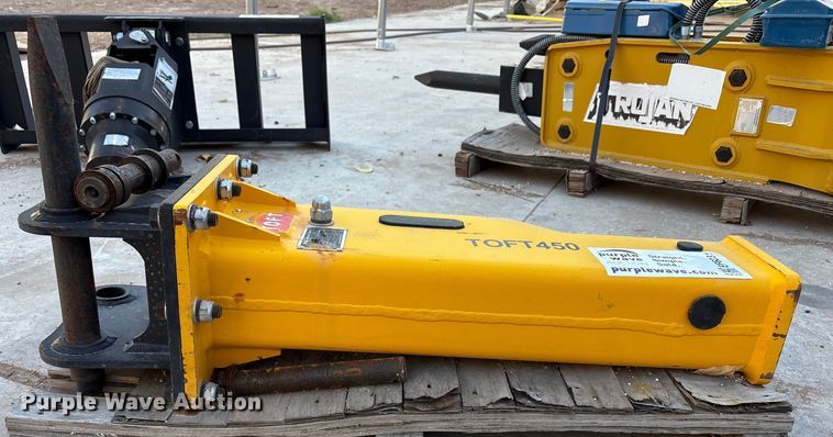 image for item EF6231 2024 Toft Toft450 breaker