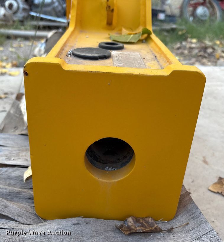 image for item EF6233 2024 Toft TOFT450 breaker