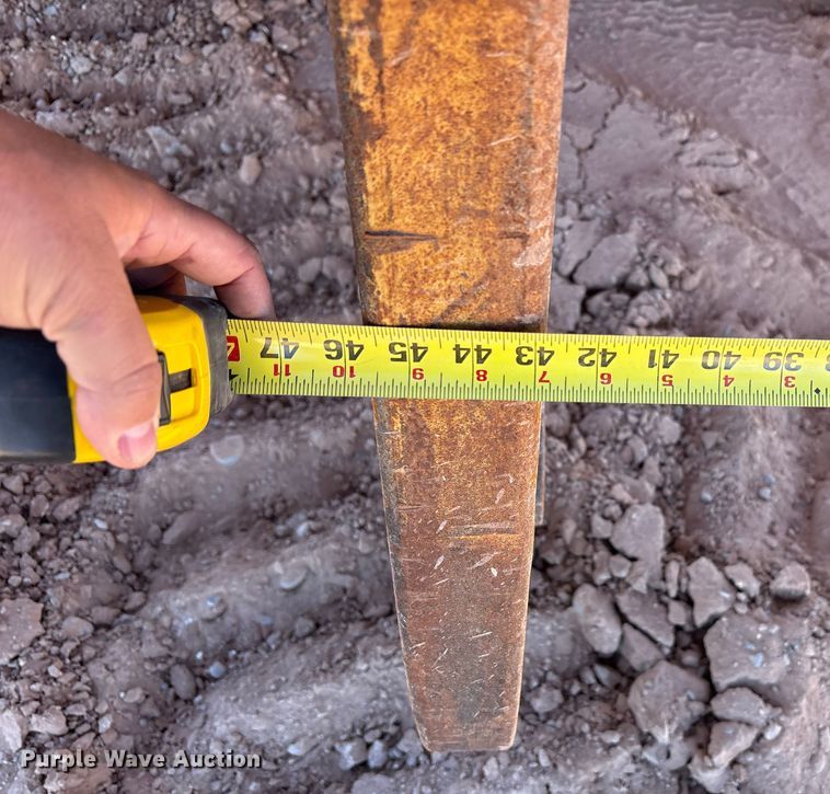 image for item EF6236 2001 Caterpillar D8R dozer