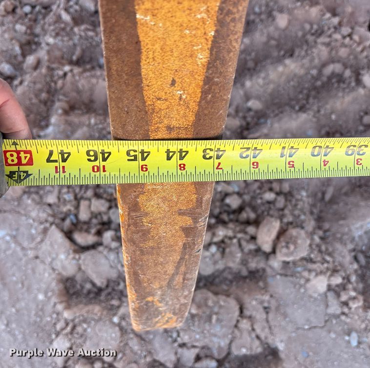 image for item EF6236 2001 Caterpillar D8R dozer