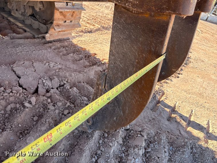 image for item EF6236 2001 Caterpillar D8R dozer