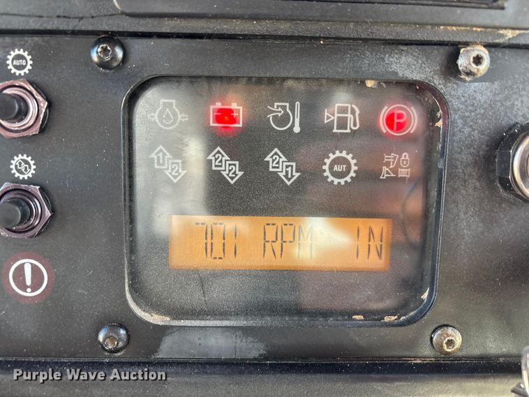 image for item EF6236 2001 Caterpillar D8R dozer