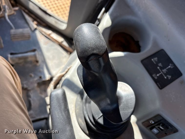 image for item EF6236 2001 Caterpillar D8R dozer