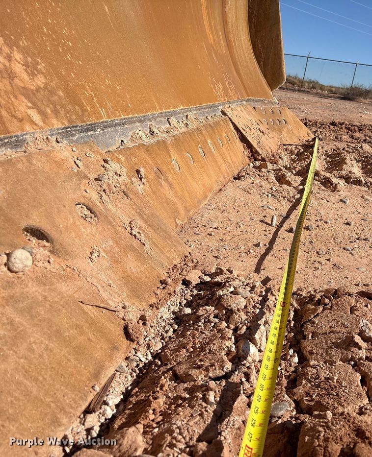 image for item EF6237 2008 Caterpillar D8T dozer