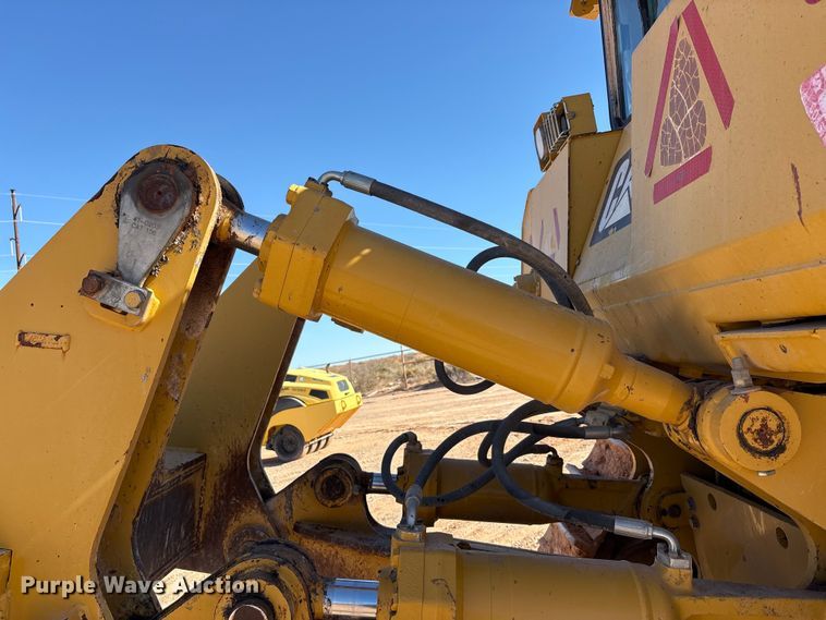 image for item EF6237 2008 Caterpillar D8T dozer