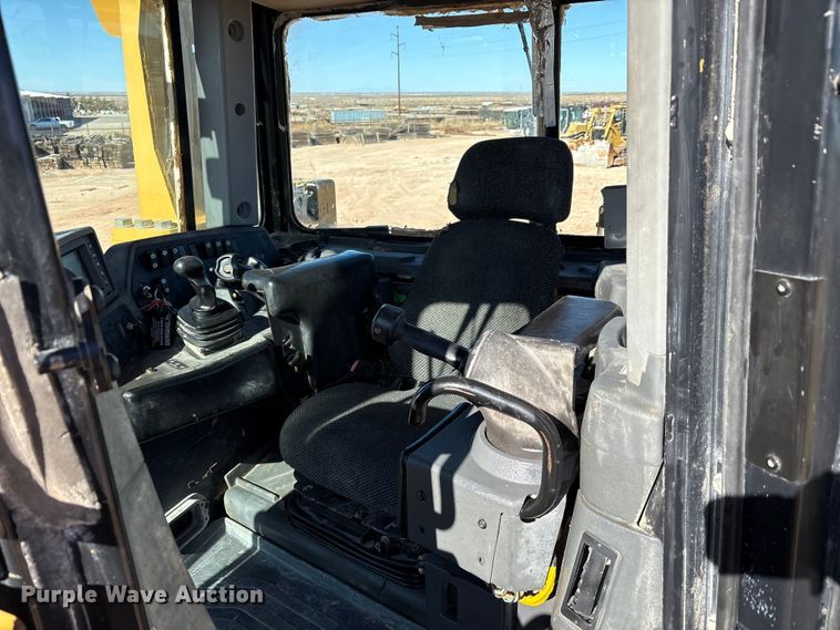 image for item EF6237 2008 Caterpillar D8T dozer