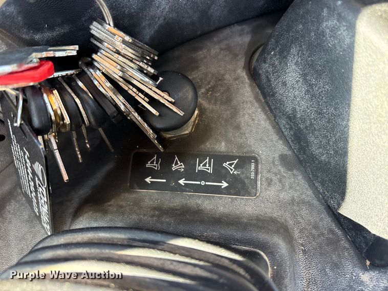 image for item EF6237 2008 Caterpillar D8T dozer