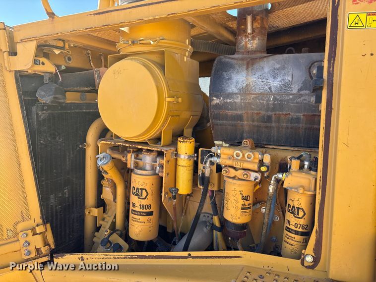 image for item EF6237 2008 Caterpillar D8T dozer