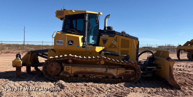 image for item EF6238 2019 John Deere 850K dozer