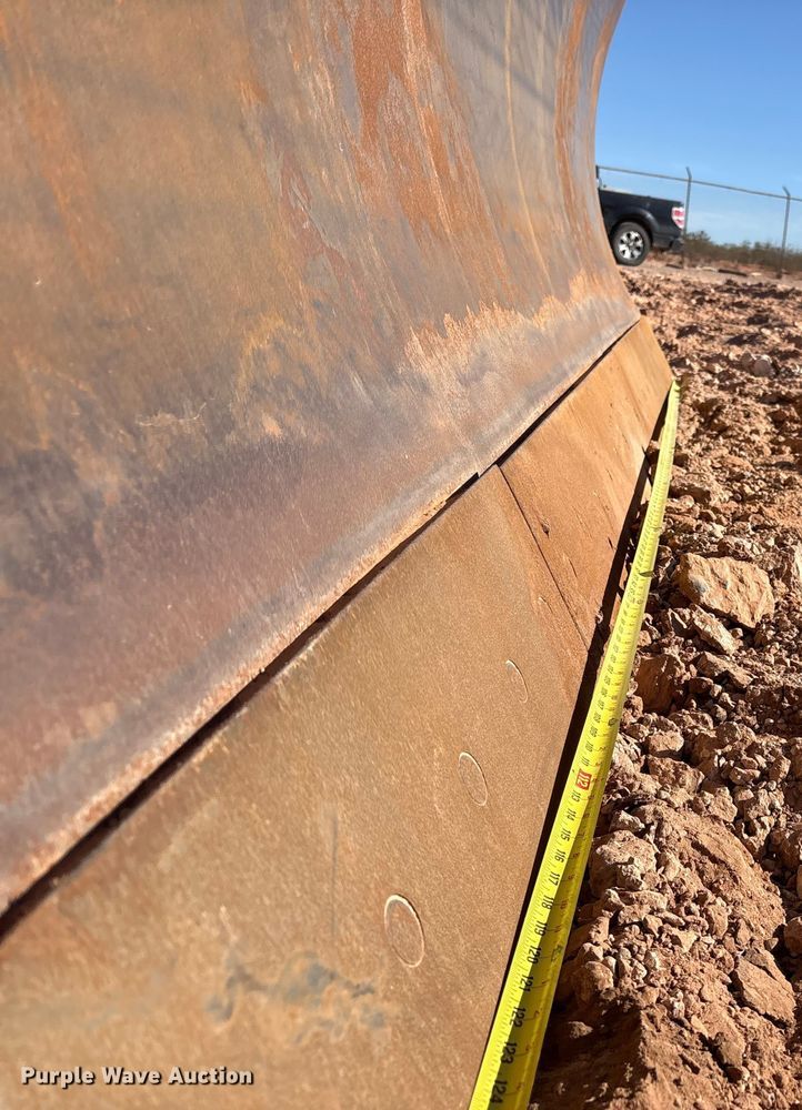 image for item EF6238 2019 John Deere 850K dozer