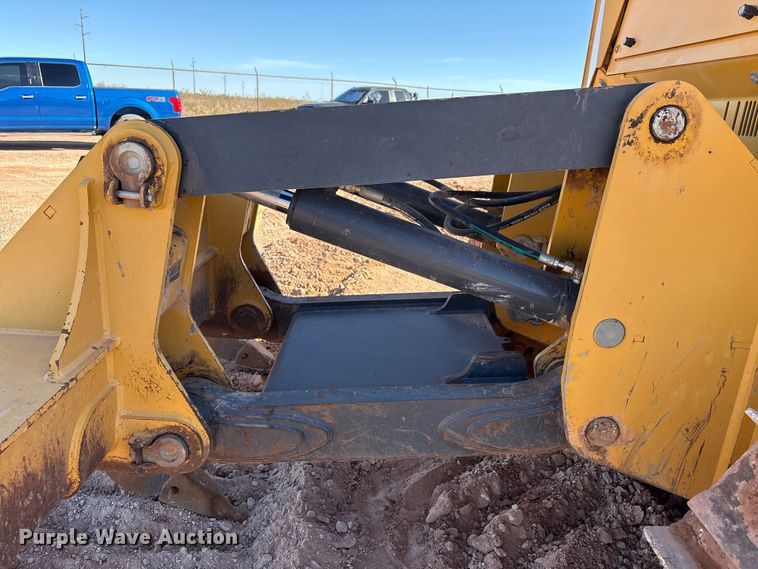 image for item EF6238 2019 John Deere 850K dozer