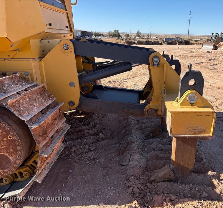 image for item EF6238 2019 John Deere 850K dozer