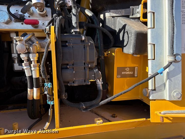 image for item EF6238 2019 John Deere 850K dozer