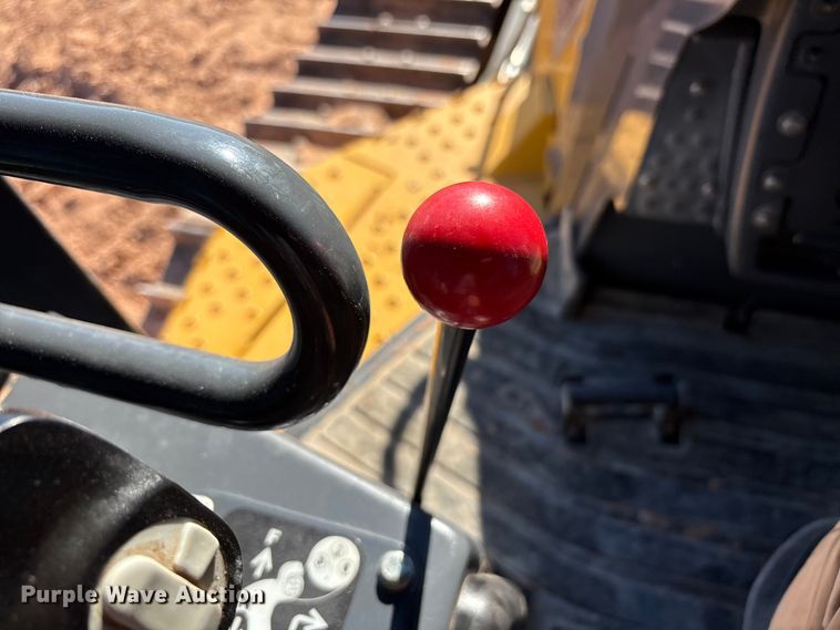 image for item EF6238 2019 John Deere 850K dozer