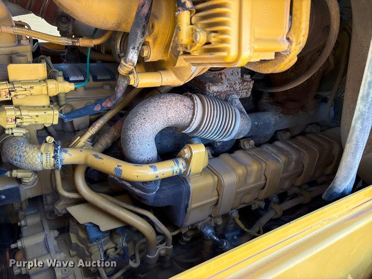 image for item EF6238 2019 John Deere 850K dozer