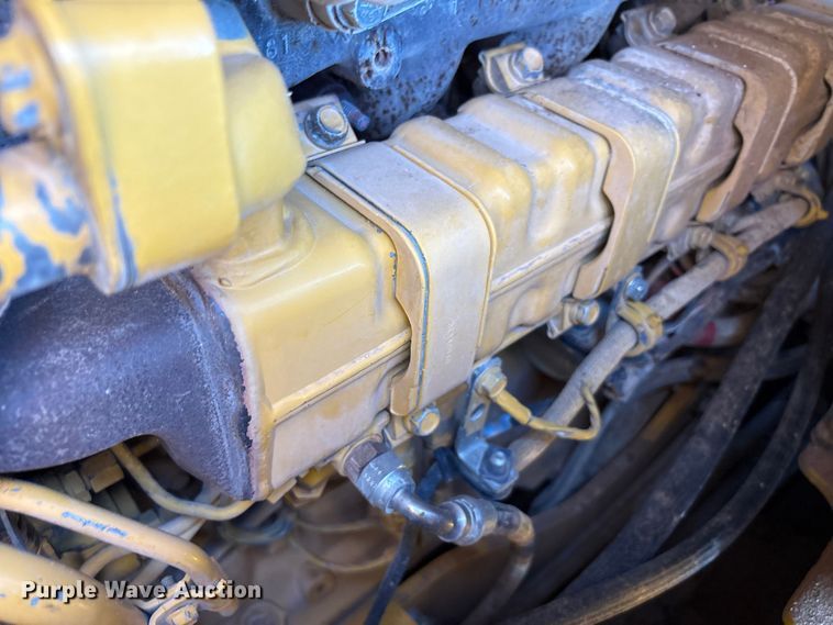 image for item EF6238 2019 John Deere 850K dozer