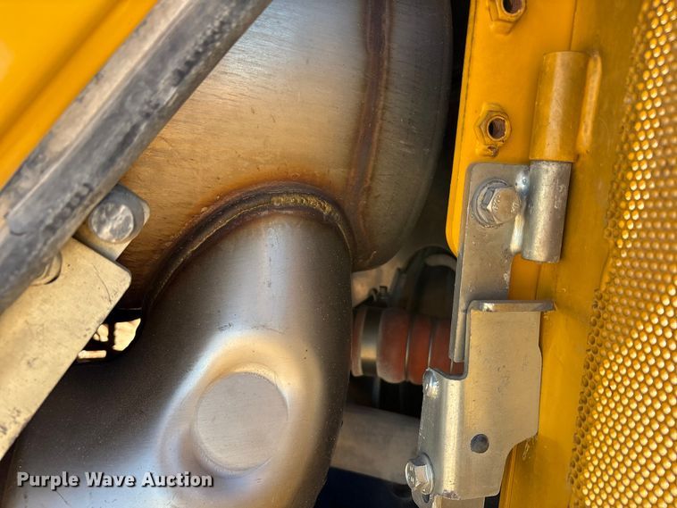 image for item EF6238 2019 John Deere 850K dozer