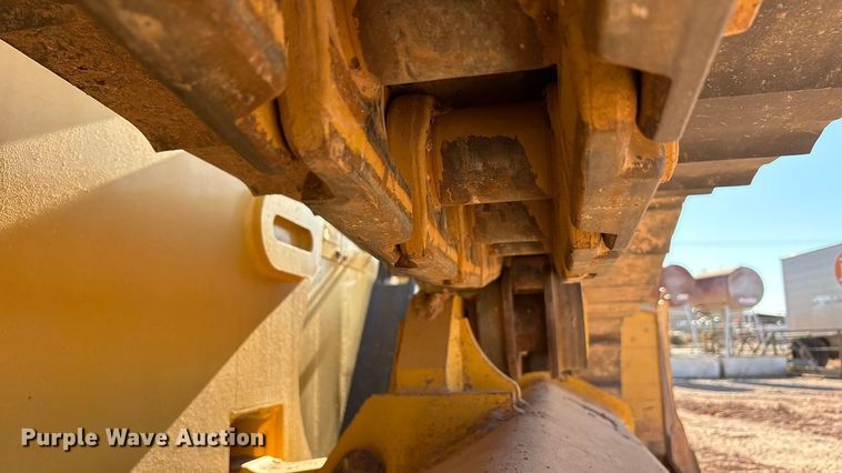 image for item EF6238 2019 John Deere 850K dozer