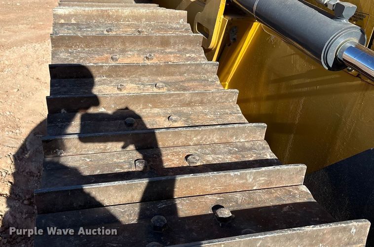 image for item EF6238 2019 John Deere 850K dozer