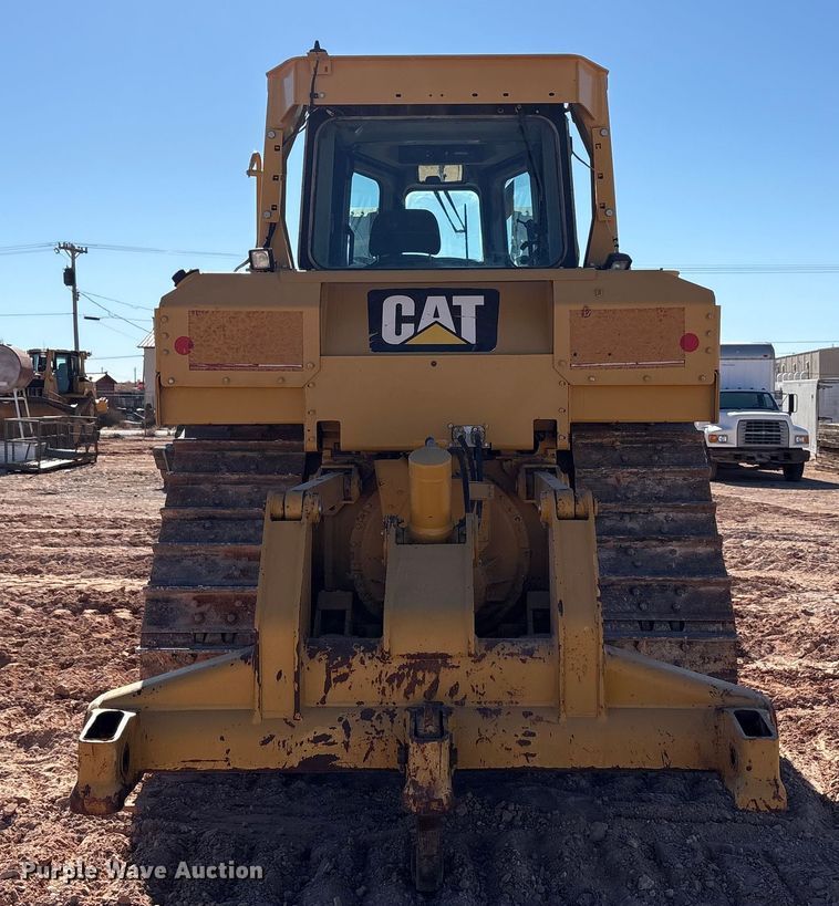 image for item EF6239 2011 Caterpillar D6T XL dozer