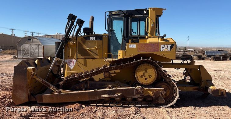 image for item EF6239 2011 Caterpillar D6T XL dozer