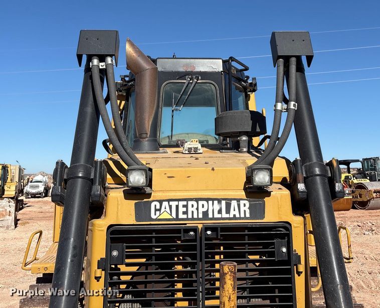 image for item EF6239 2011 Caterpillar D6T XL dozer