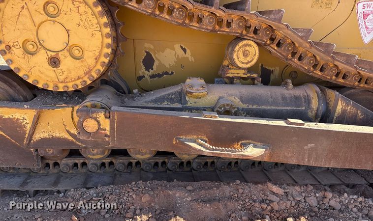 image for item EF6239 2011 Caterpillar D6T XL dozer