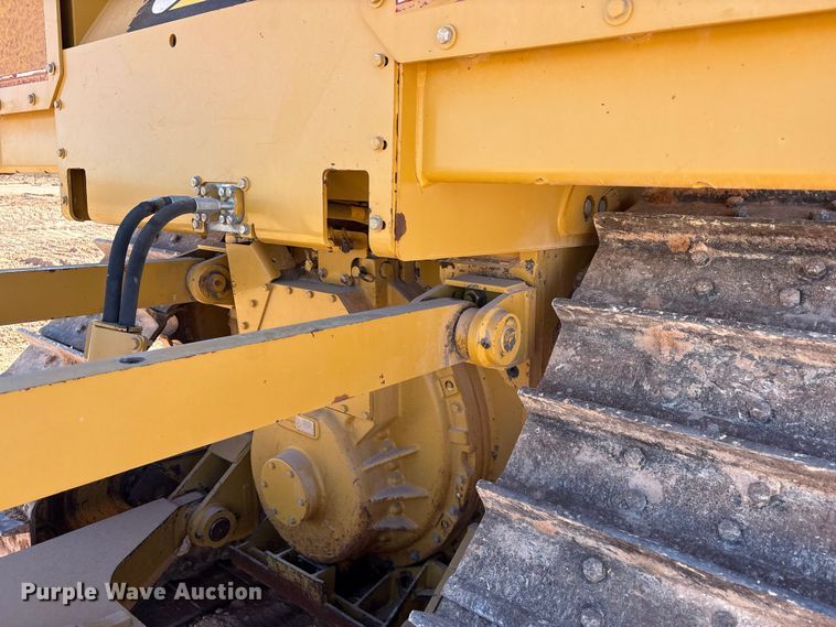 image for item EF6239 2011 Caterpillar D6T XL dozer